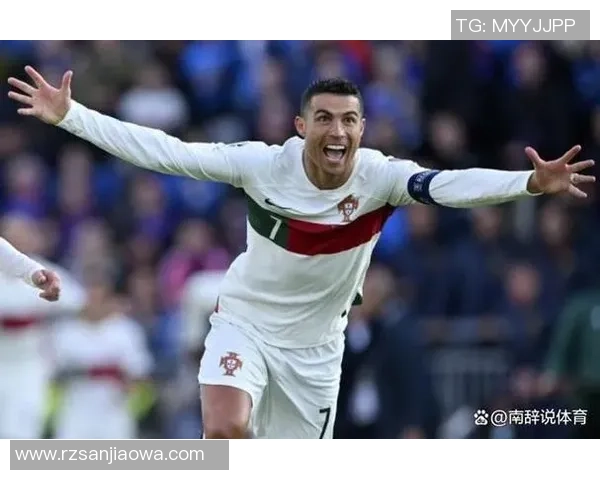 全球十大足球倒挂金钩球星盘点 谁是最具视觉震撼力的传奇射手